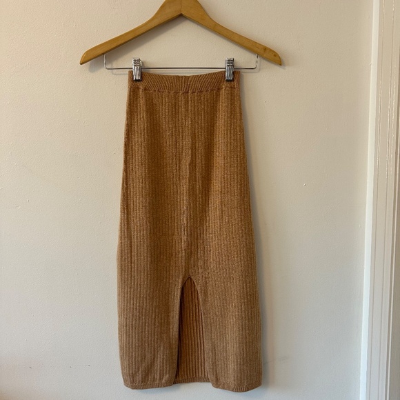 Free People Skyline Tan Ribbed Midi Skirt | Size XS - Picture 3 of 10